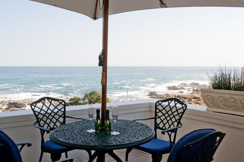 Bantry Beach Luxury Suites 케이프타운 외부 사진