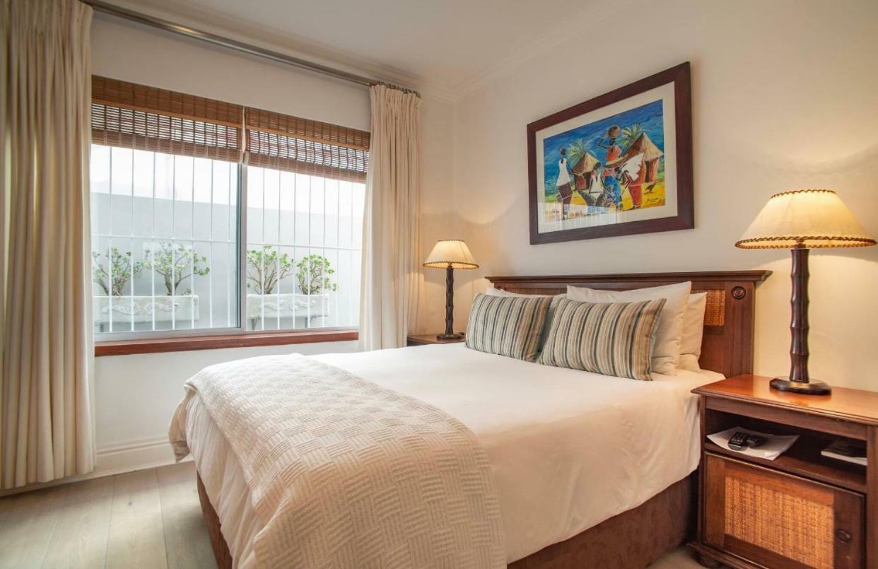 Bantry Beach Luxury Suites 케이프타운 외부 사진