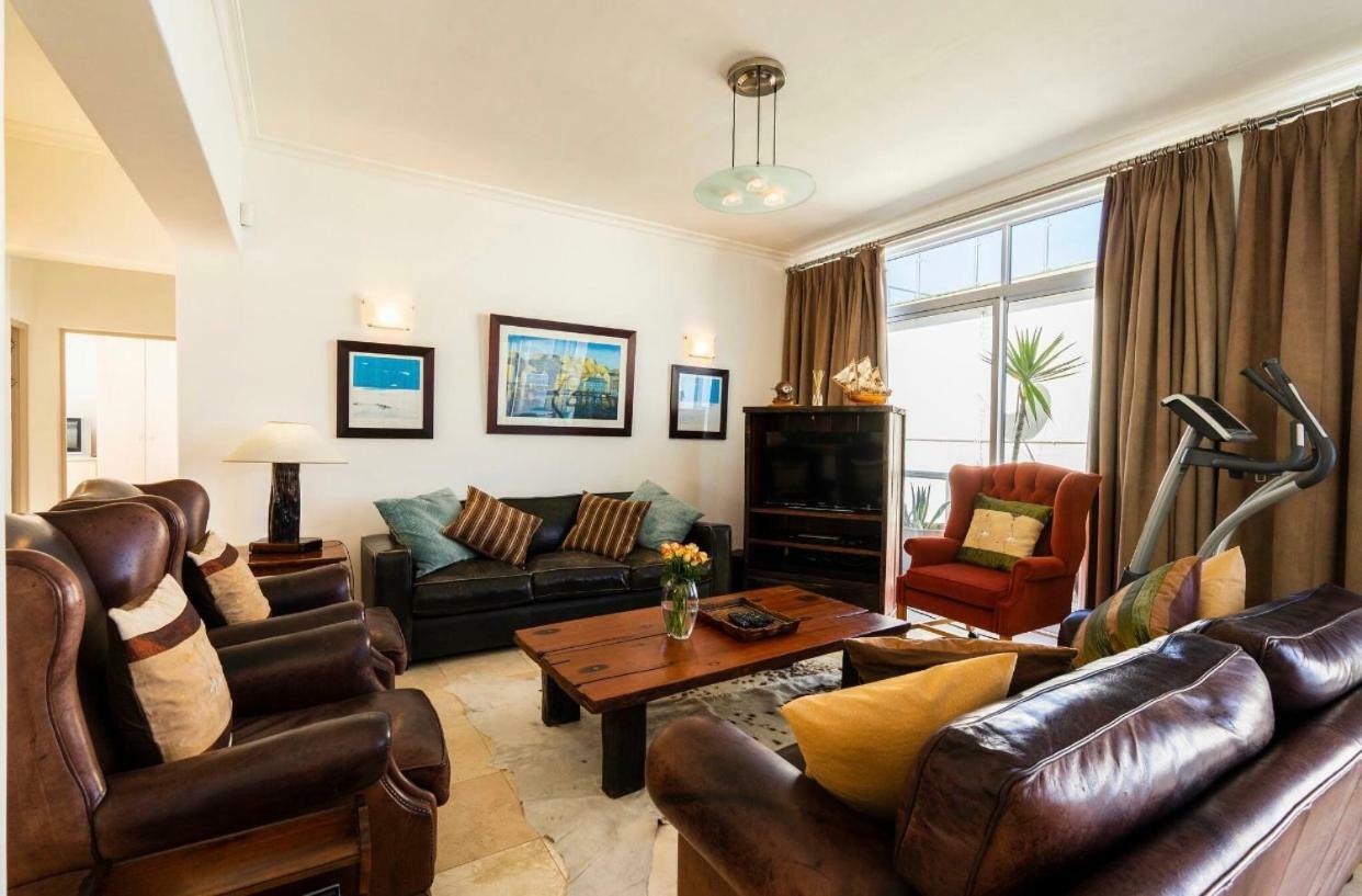 Bantry Beach Luxury Suites 케이프타운 외부 사진